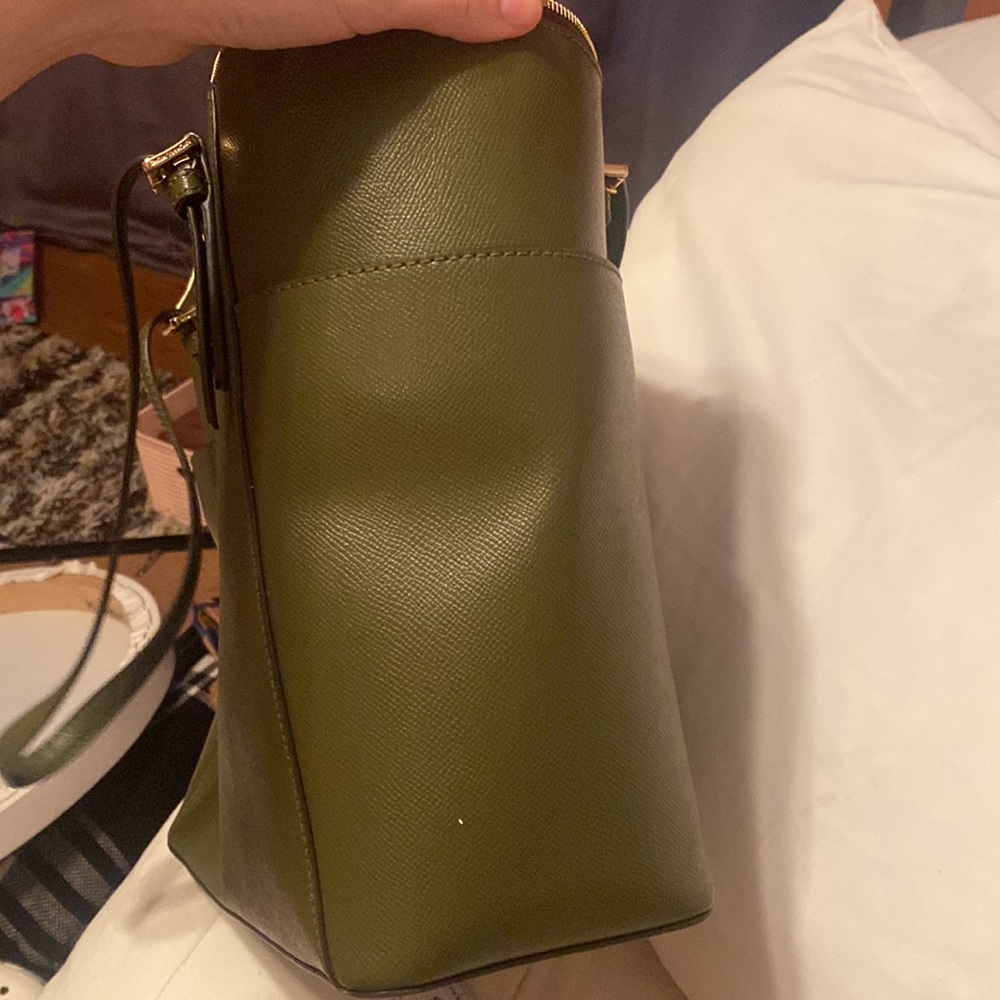 ❗CLOSET CLOSING ❗✨NWOT✨Michael Kors Charlotte Bag - Picture 8 of 10